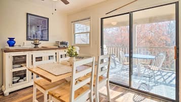 Apartment (0 Bedroom) | Interior