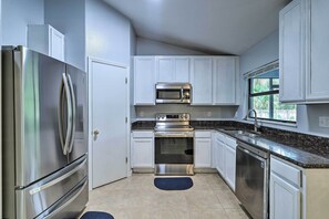 House (3 Bedrooms) | Interior - Charming Palm Bay Retreat w/ Spacious Yard! (Palm Bay)