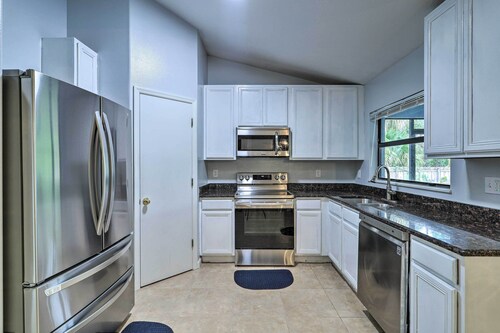 Charming Palm Bay Retreat w/ Spacious Yard!