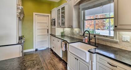 Classic Cañon City Getaway - 13 Mi to Royal Gorge!