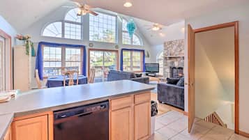 House (Multiple Bedrooms) | Interior