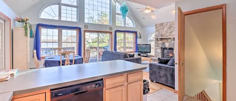 House (Multiple Bedrooms) | Interior