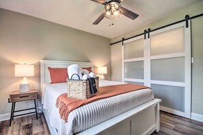 Interior - 'southampton Suite'~ 5 Mi to Dtwn Columbia! (Columbia)