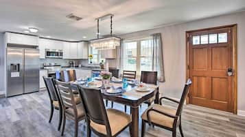 Rumah (4 Bedrooms) | Interior