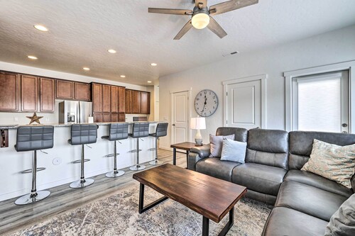 Nampa Townhome ~ 18 Mi to Downtown Boise!
