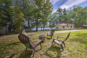 Cottage (2 Bedrooms) | Interior - Rustic Retreat Across From Lake; Family Friendly! (Union)