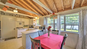 Cottage (2 Bedrooms) | Nội thất