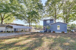 Interior - Lakefront Home w/ Swim Dock in Hot Springs (Hot Springs)