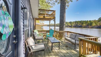 Nhà (2 Bedrooms) | Hiên