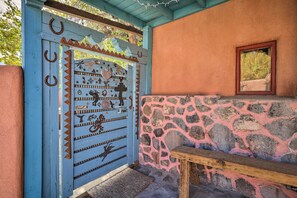 Apartment (0 Bedroom) | Interior