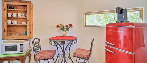 Apartment (0 Bedroom) | Interior