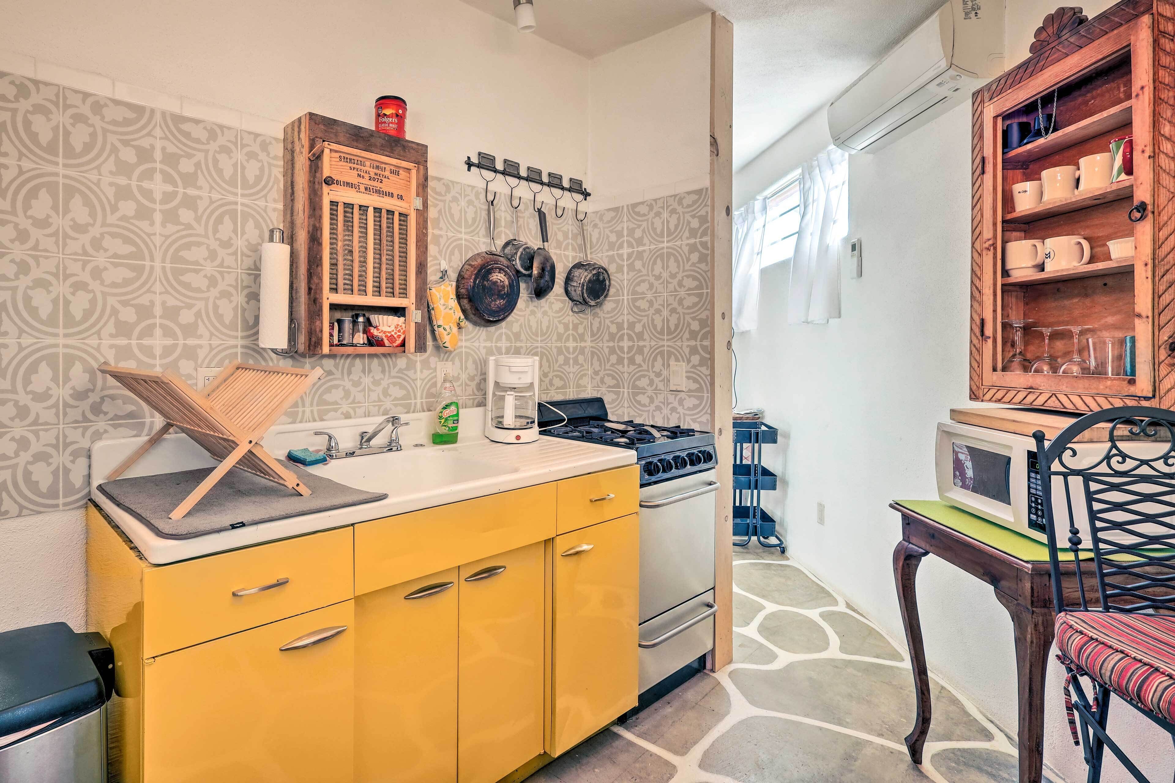 Apartment (0 Bedroom) | Interior