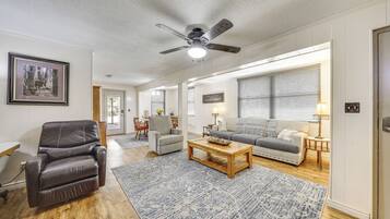 Casa (3 Bedrooms) | Interior