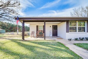 House (3 Bedrooms) | Front of property