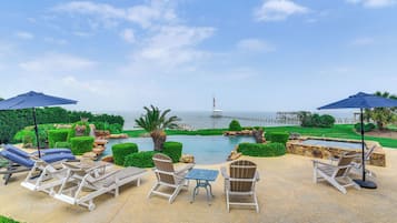 Villa (5 Bedrooms) | Vista frontal de la propiedad