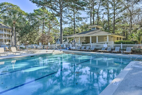 Apartment (2 Bedrooms) | Interior - 2 Pools + Hot Tub: Hilton Head Island Condo! (Hilton Head Island)