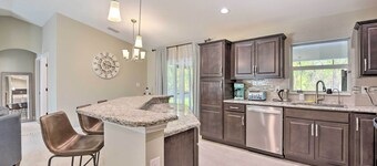 Warm Heated Pool! Coastal Home Near Port Charlotte