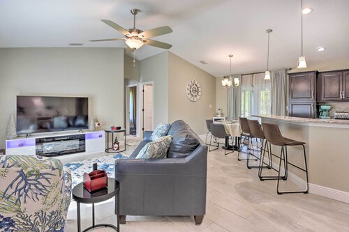 Warm Heated Pool! Coastal Home Near Port Charlotte