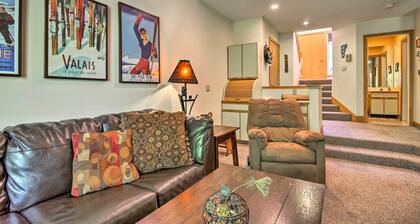 Killington Condo w/ Spa ~ 3 Miles to Ski Resort!