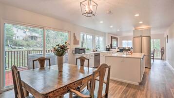 Nhà (3 Bedrooms) | Nội thất