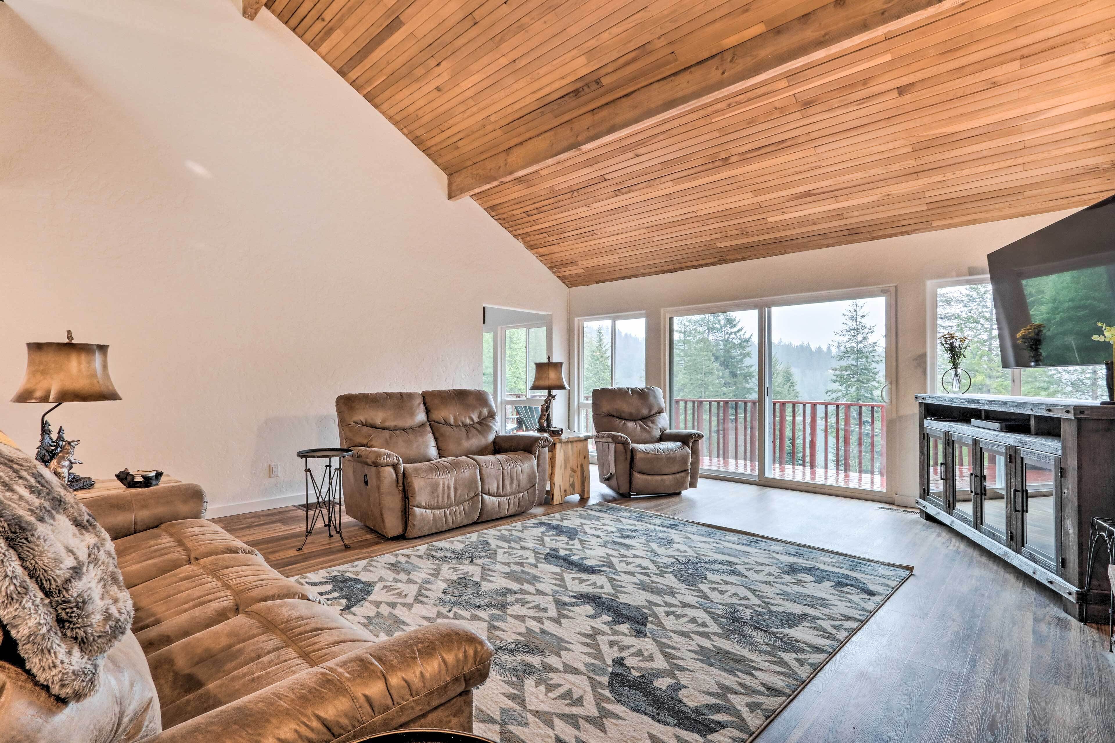 House (3 Bedrooms) | Interior