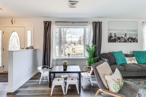 Talo (5 Bedrooms) | Sisätilat