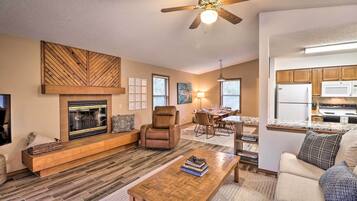 House (2 Bedrooms) | Interior