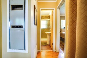 House (2 Bedrooms) | Interior - Welcoming Biggers Home - Great Duck Hunting! (Biggers)