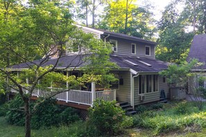 Interior - Blue Ridge Mountain Escape ~ 8 Mi to Chimney Rock (Gerton)
