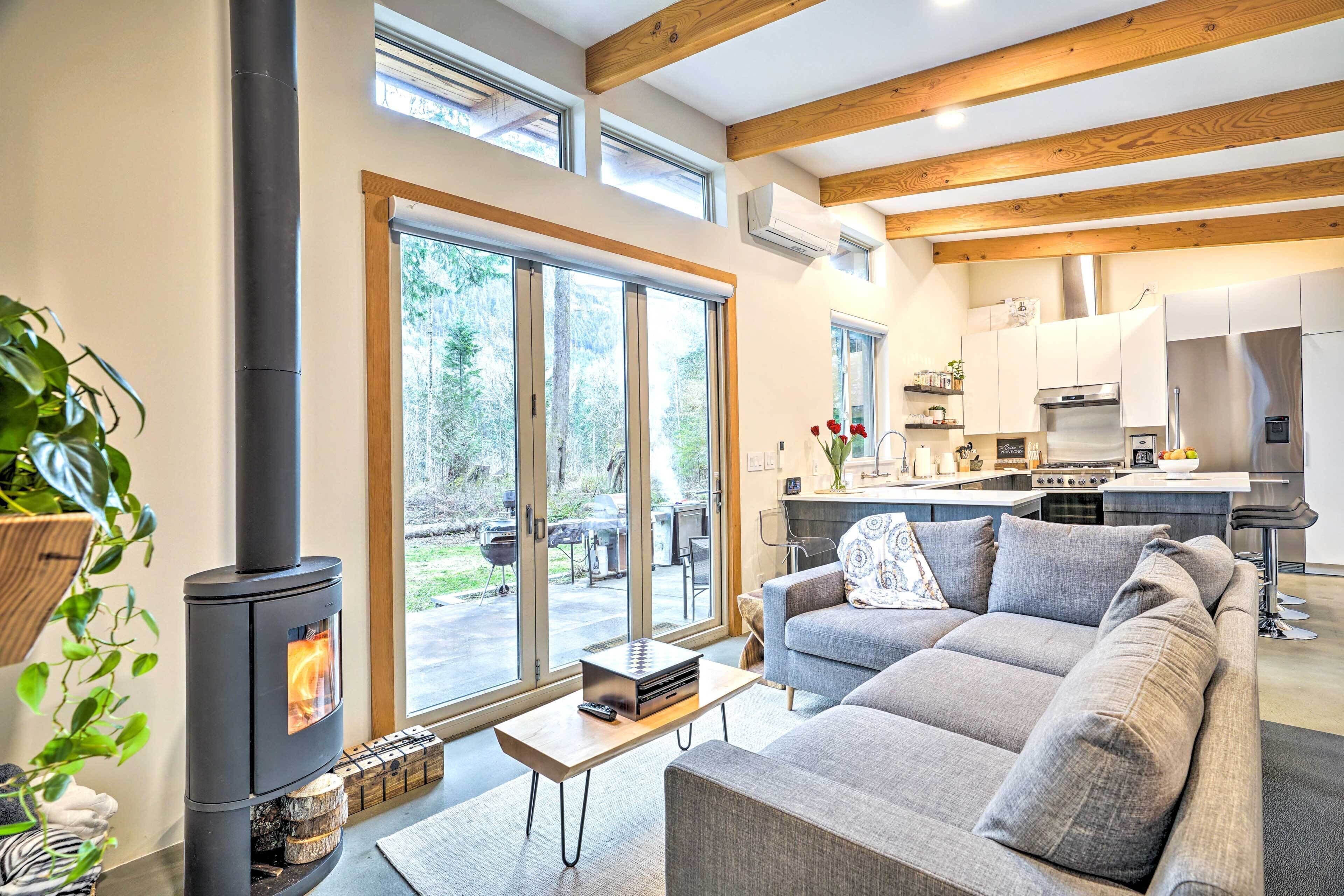 المنشأة من الداخل