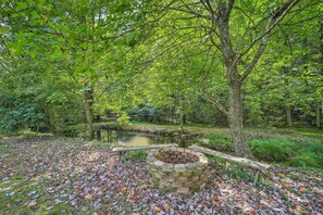 Cottage (2 Bedrooms) | Interior - Deep Gap Cottage w/ Fire Pits - Hike & Ski! (Deep Gap)