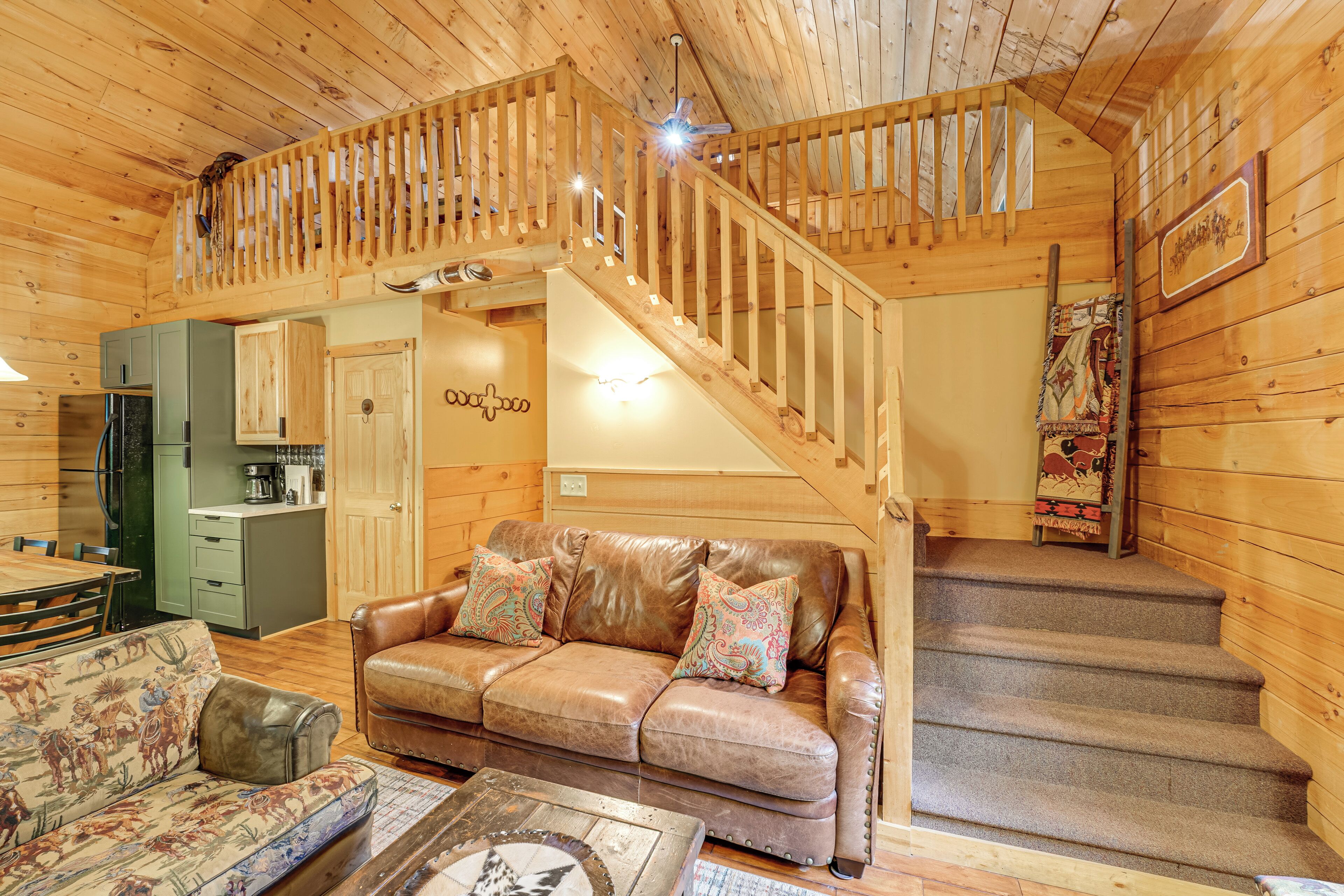 House (2 Bedrooms) | Interior