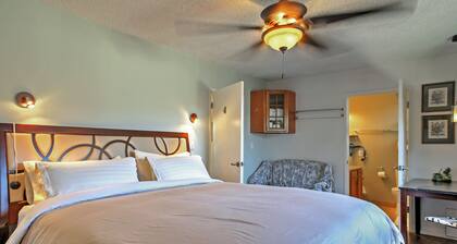 Long Beach Condo w/ Balcony ~ 2 Mi to Downtown!