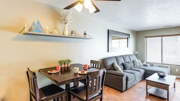 Apartment (1 Bedroom) | Interior