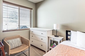 Apartment (1 Bedroom) | Interior