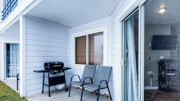 Apartment (1 Bedroom) | Interior