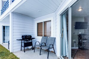 Apartment (1 Bedroom) | Interior