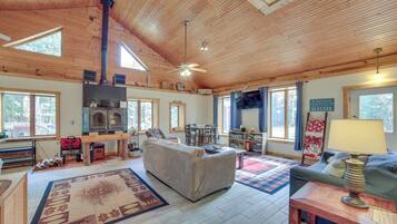 Cottage (3 Bedrooms) | Interior