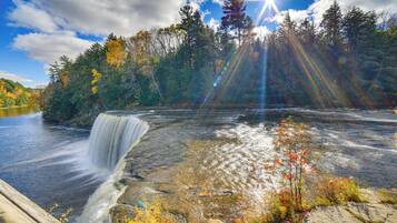 Cottage (3 Bedrooms) | Interior