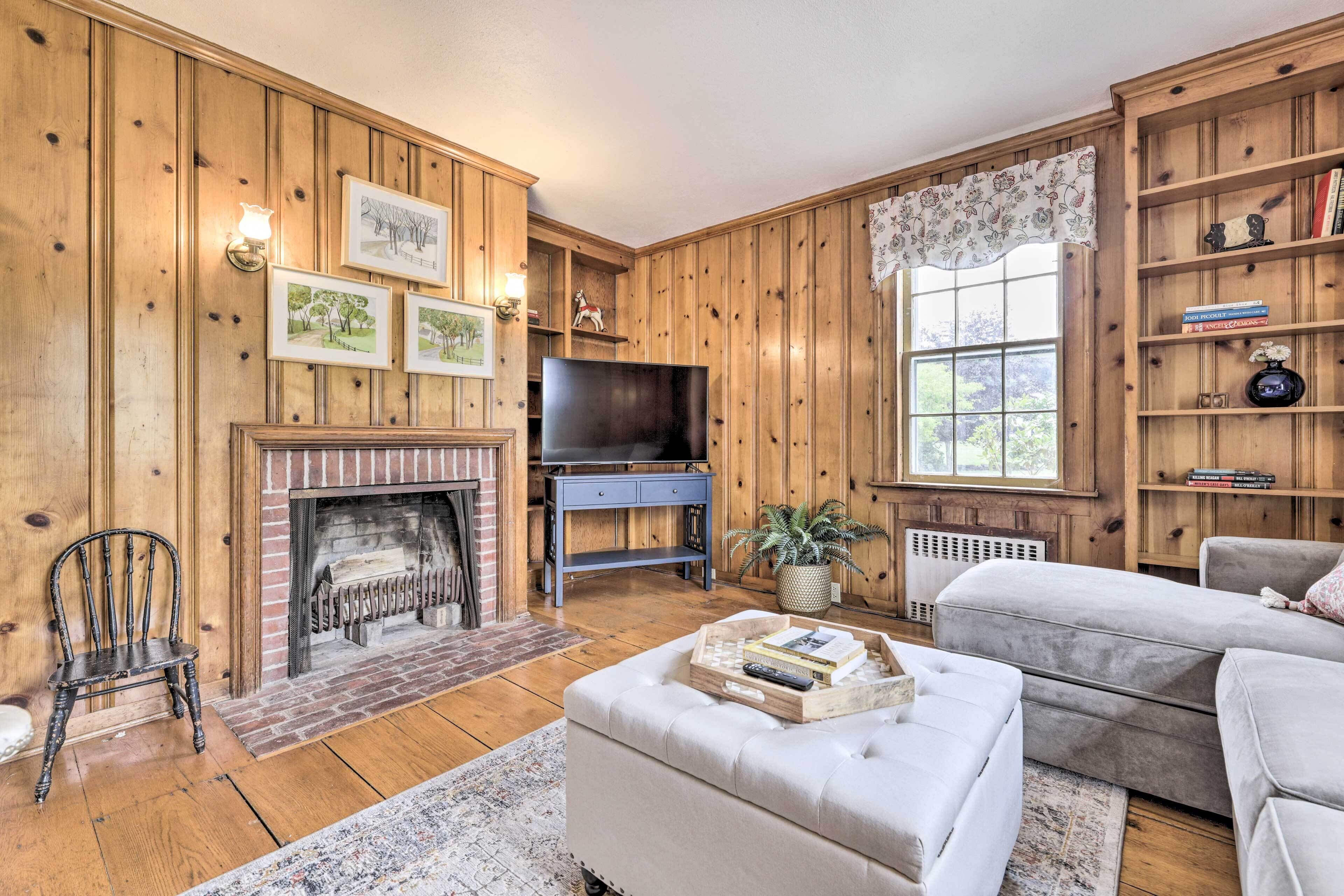 House (5 Bedrooms) | Interior