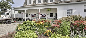 Charming Farmhouse w/ Pool & Fishing Pond!