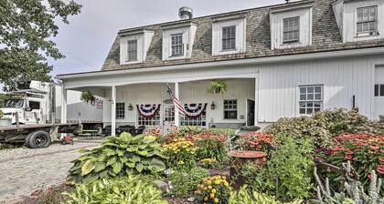 Charming Farmhouse w/ Pool & Fishing Pond!