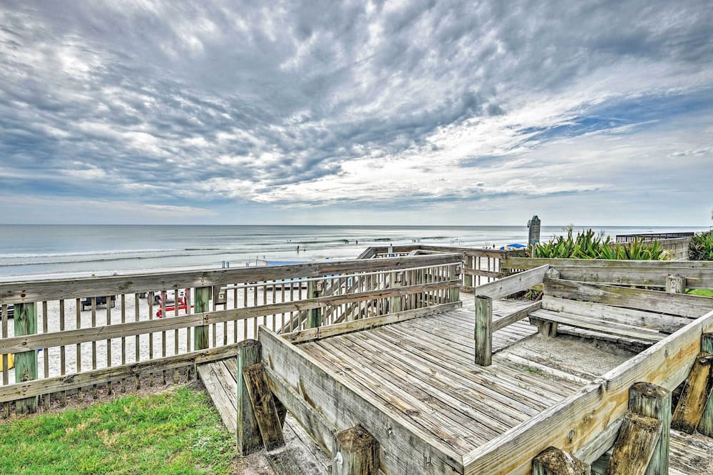 Charming Port Orange Home - Walk to Beach! - Port Orange, FL