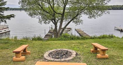 Lakefront Minocqua Cabin w/ Dock, Wifi & AC