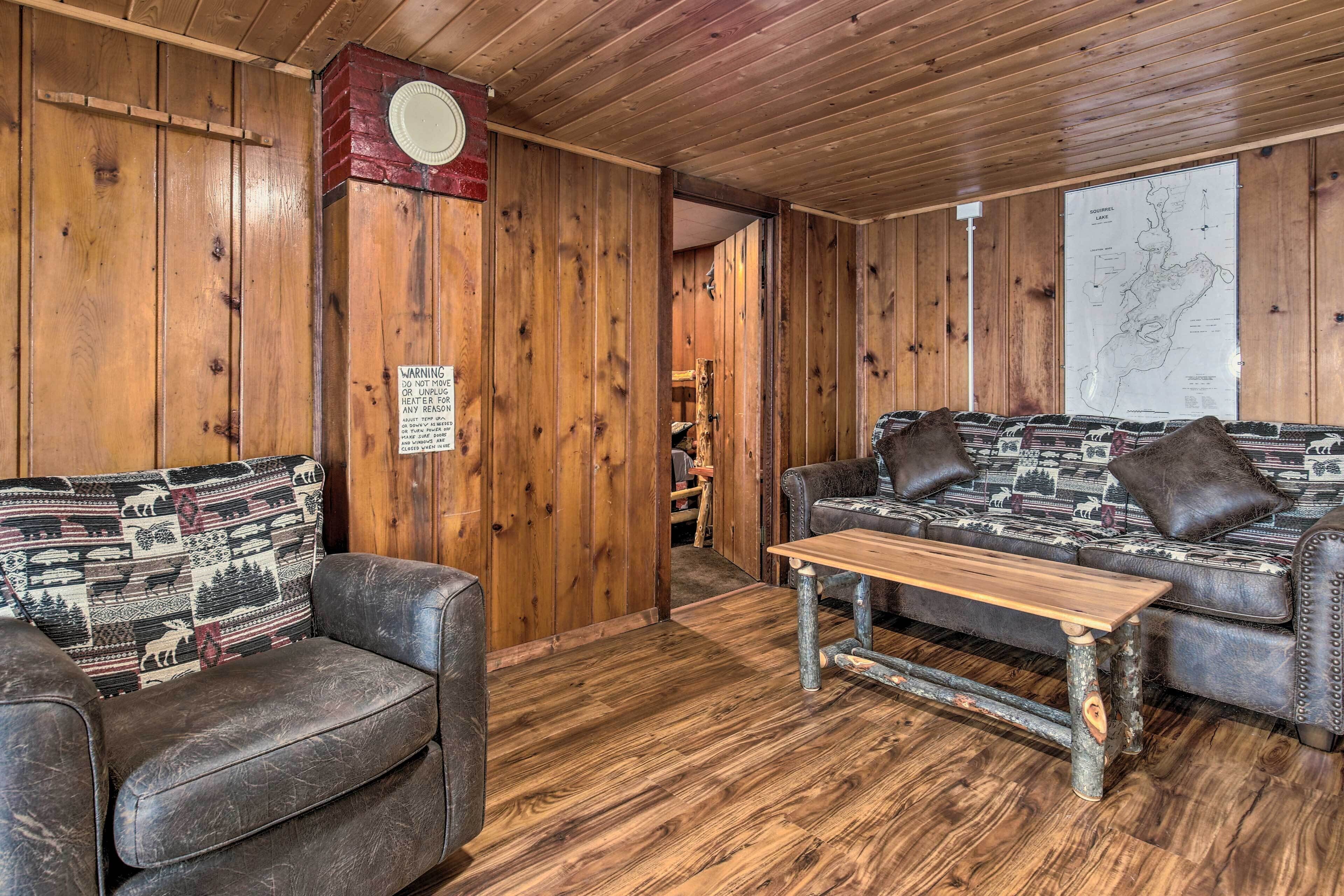 House (2 Bedrooms) | Interior