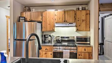 Cottage (3 Bedrooms) | Interior