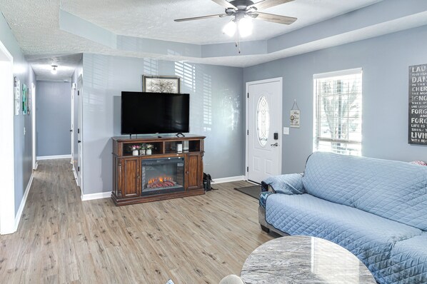 House (4 Bedrooms) | Interior