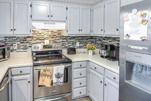 House (4 Bedrooms) | Interior - Above-ground Pool & Backyard at Murfreesboro Home! (Murfreesboro)