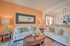 Villa (5 Bedrooms) | Interior - 13 Mi to Parks: Davenport Home w/ Pool & Game Room (Davenport)