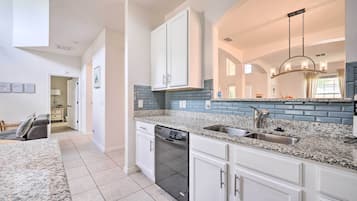 Villa (5 Bedrooms) | Bahagian dalam